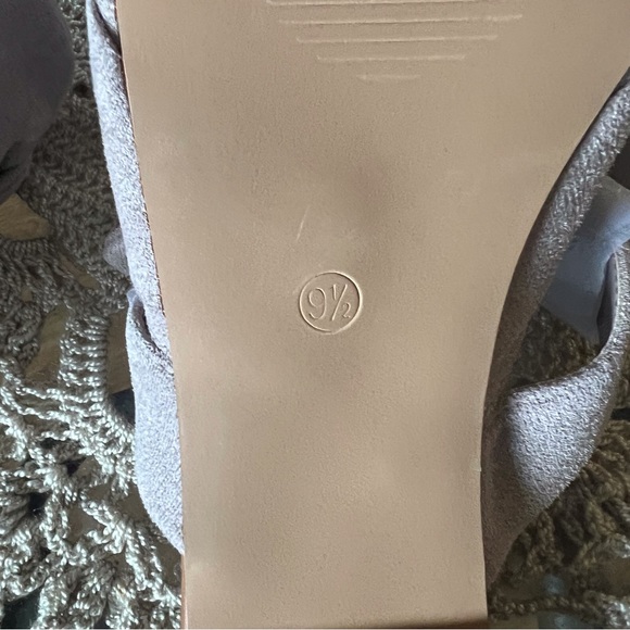 Beige bow Suede mule size 9.5 - Picture 6 of 6